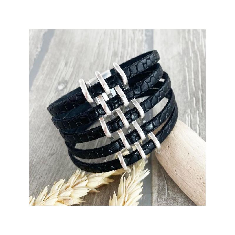 Bracelet Cuir Crocodile Blanc Jacob & Co. - Largeur 22 Mm, Boucle Déployante, Occasion