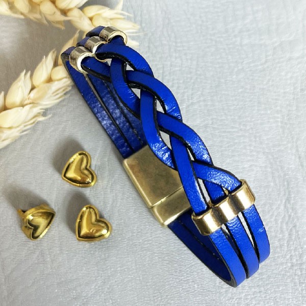Kit tutoriel bracelet cuir tresse bleu vif avec perles et fermoir magnetique bronze