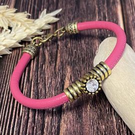 Kit bracelet cuir Michaella nappa couture fuchsia perles et fermoir antique bronze
