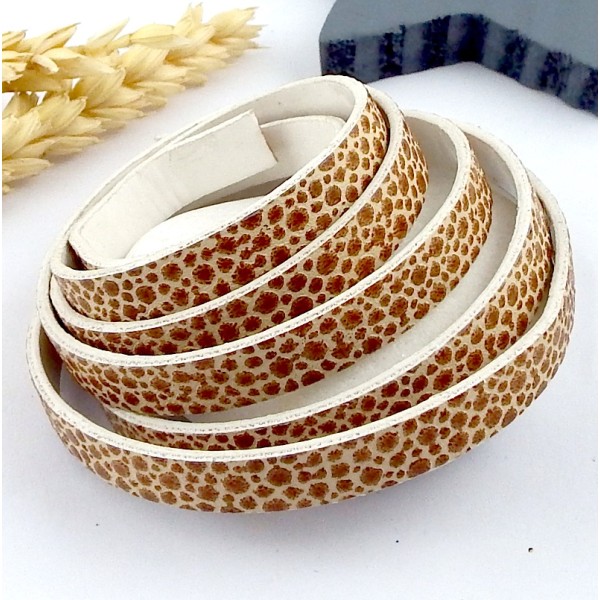 Cuir simili plat imprime tachete marron et blanc 10mm par 1 mètre