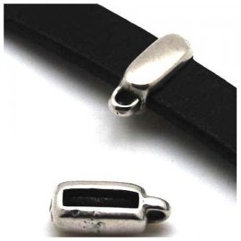 Passe-cuir rectangulaire avec anneau metal argente pour cuir 10mm