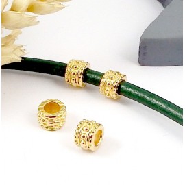 2 perles rondes zamak flashe or haute qualite interieur 4mm