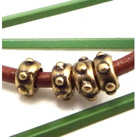 4 perles metal zamak plaque dore vieilli pour cuir 2 a 4mm