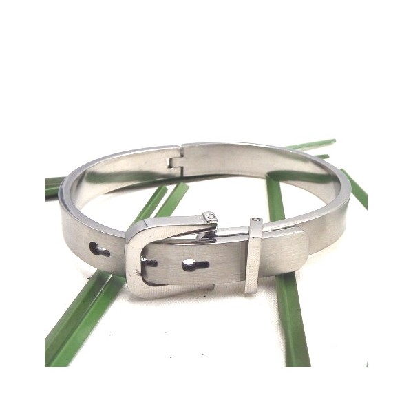bracelet artisanal zamak argent et cristal swaroski vert