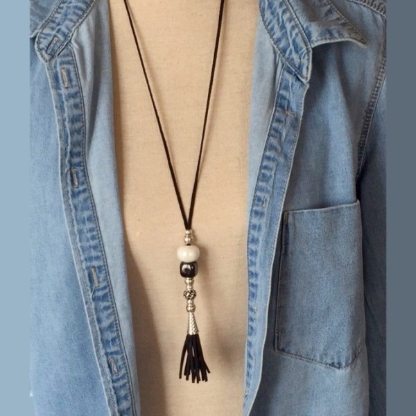 Kit collier suedine noire ethnique avec perles ceramique et argent 