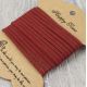 Cordon suedine marron caramel 3mm par 3 metres.