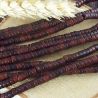 Fil de 170 perles rondelles Heishi turquoise synthetique marron 4x3mm