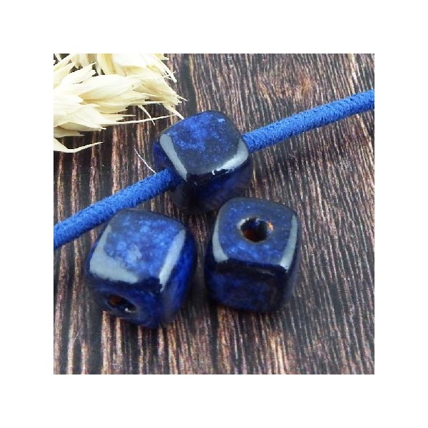 Perle passante cube bleue jean brillant pour cuir rond